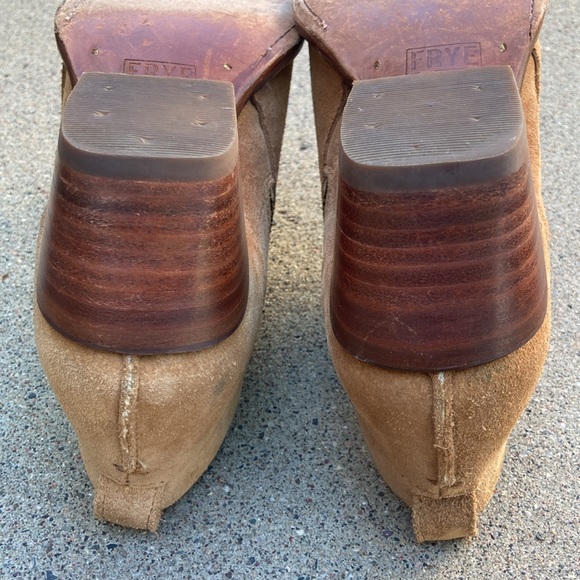 🐬 Frye Sacha Moto Shootie Tan Suede Boot - Picture 7 of 15